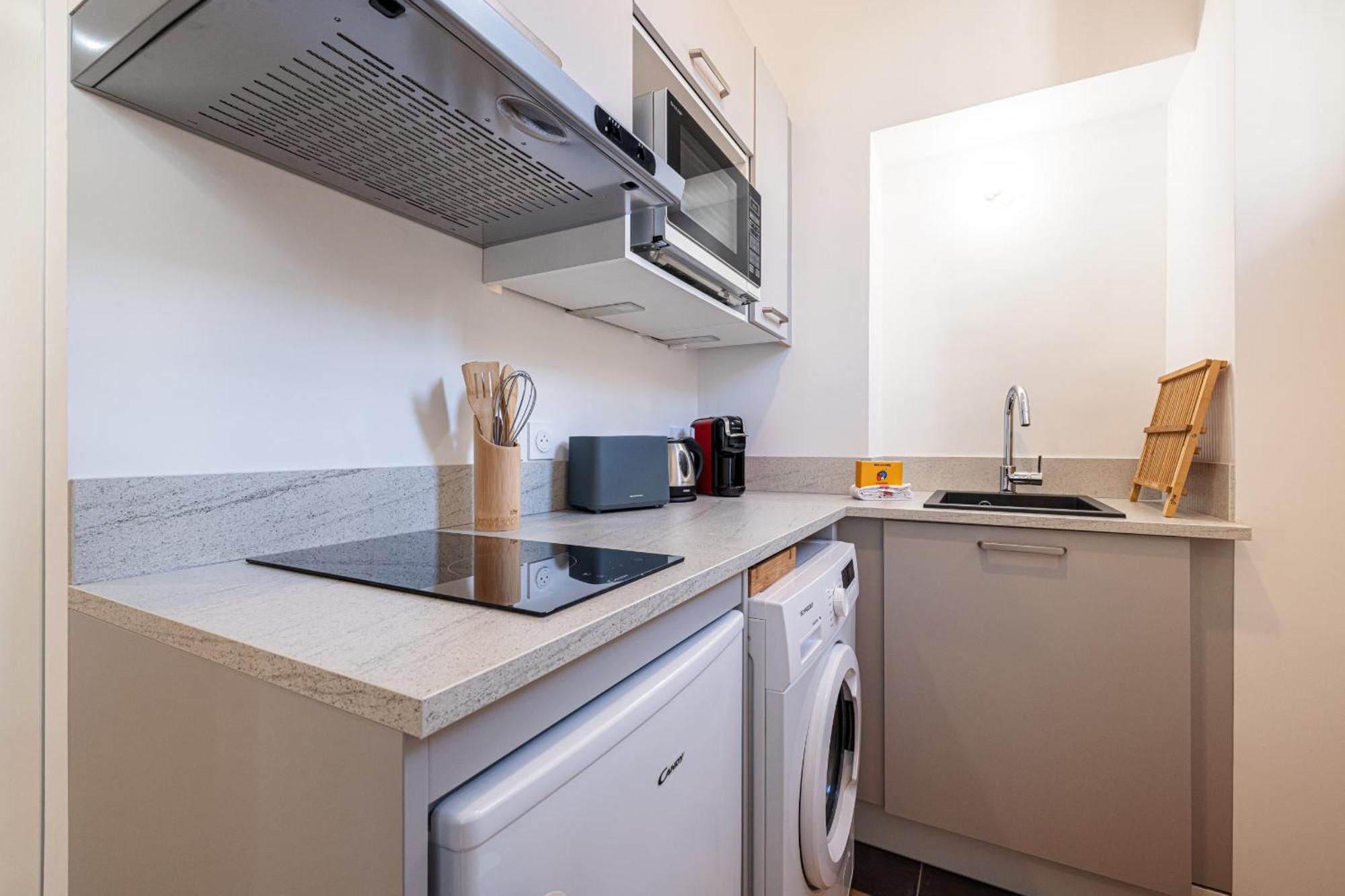 Charming Center 104 Apartment *