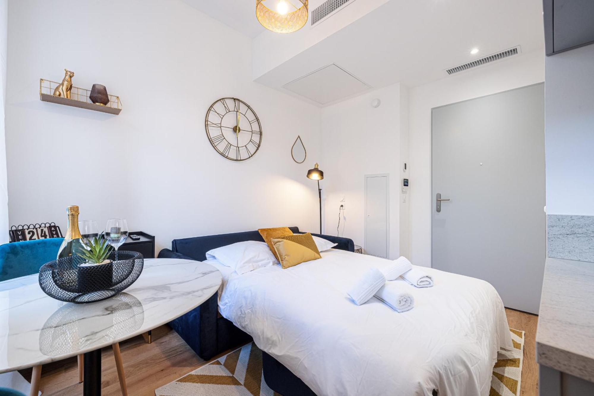 Charming Center 104 Apartment *